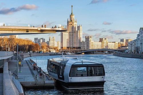 Latest company Solutions about Moscow new transit method eco ship are all equipped with our high brightness signage solution as information panel