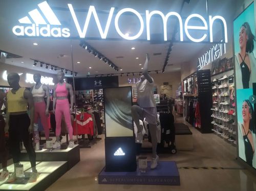 Latest company Solutions about In the fast-paced retail battlefield, how can technology capture customers' 